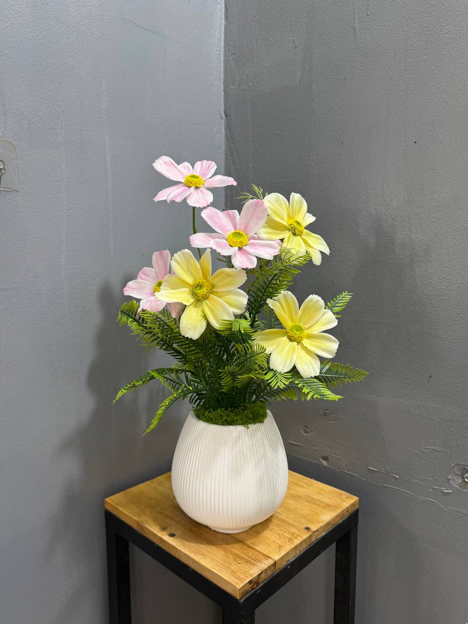 Multicolor Artificial Daisy Arrangement in Pot · 1